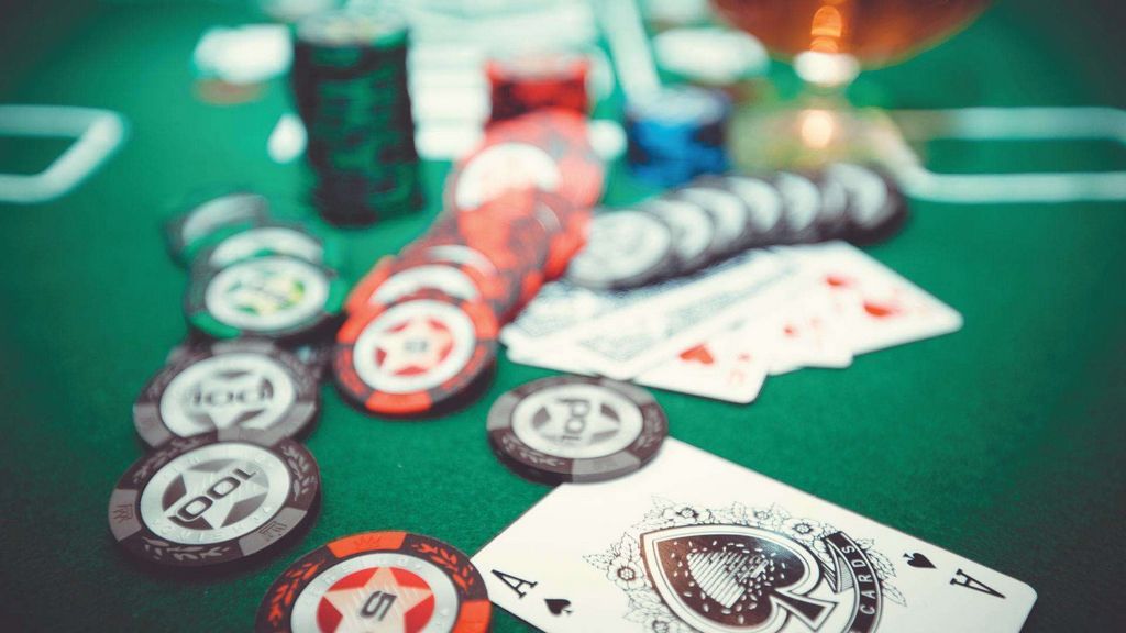 Ihre zuverlässige Quelle für Online-Pokerseiten-Bewertungen, Ratgeber und Neuigkeiten